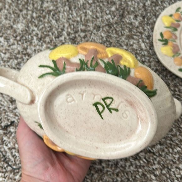 Vintage 1970s Arnels Mushroom Gravy Boat - Picture 8 of 9